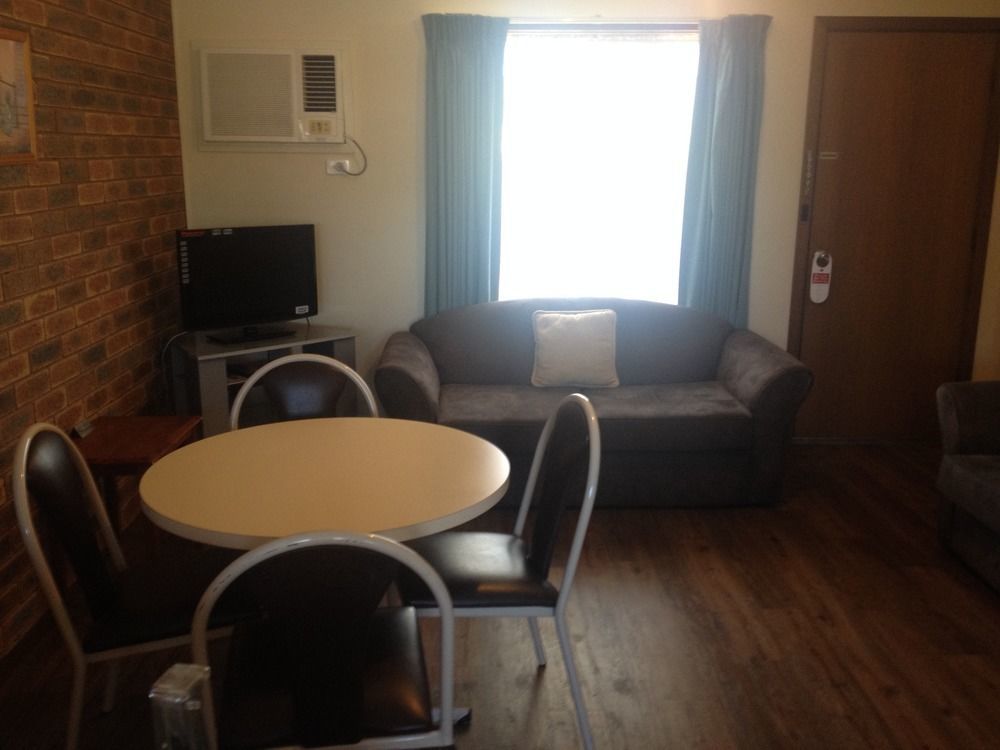 Motel Centrepoint 3*